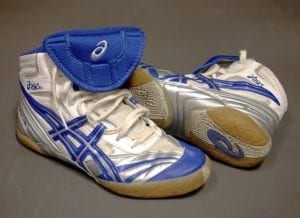 asics split sole wrestling shoes