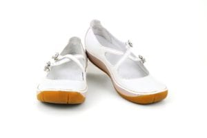 What Are Nursing Shoes