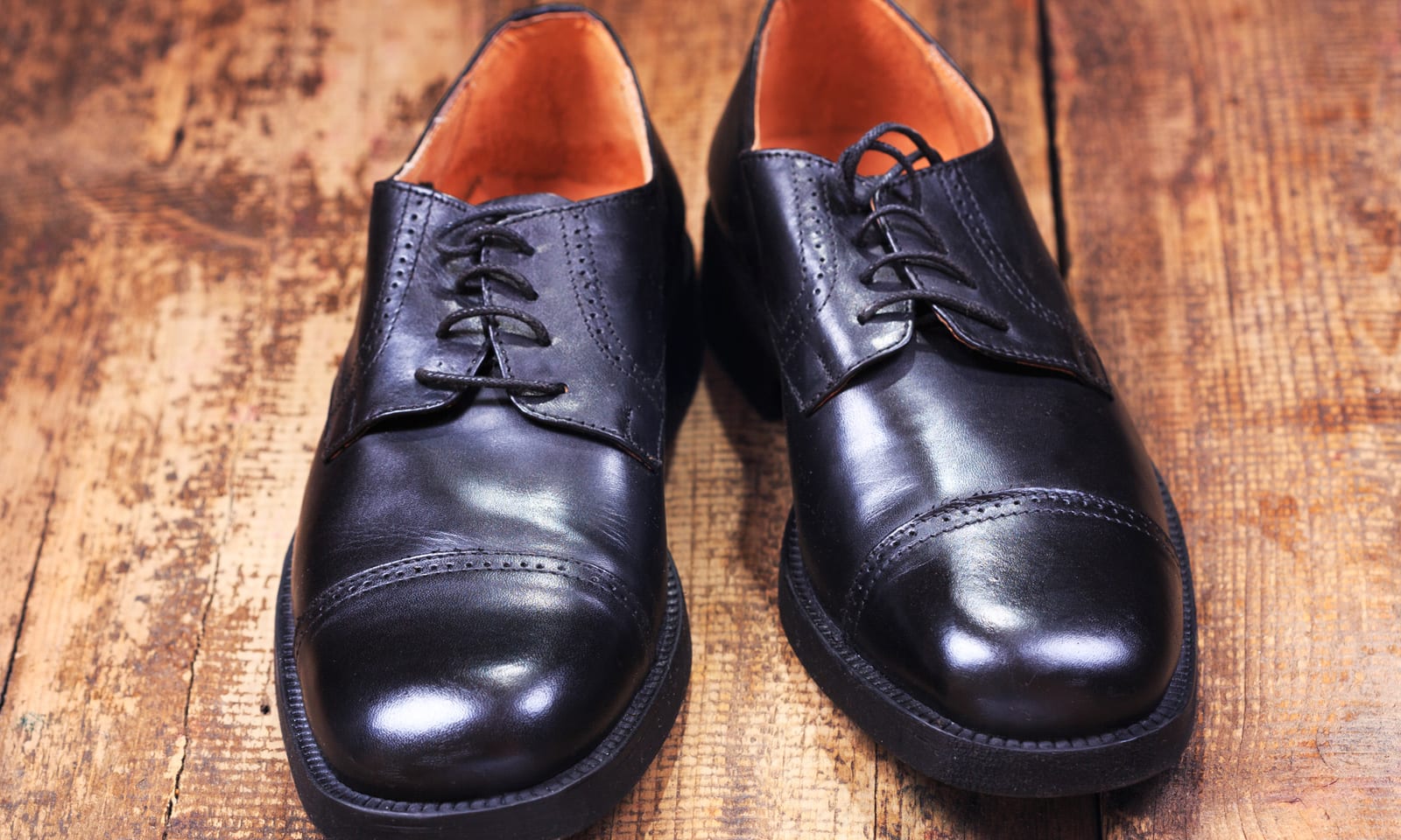 best clear shoe polish