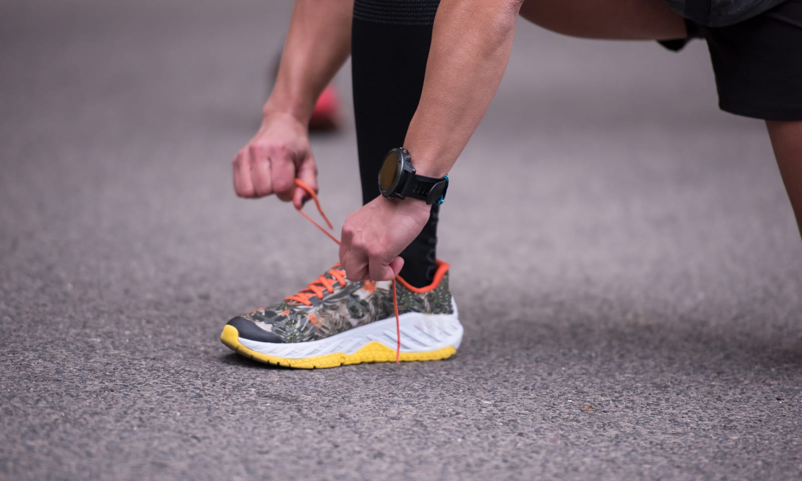 walking shoes with cushion