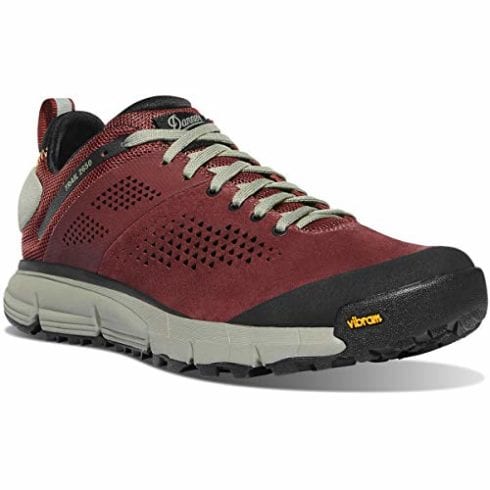 10 Best Waterproof Hiking Shoes [ 2022 ] - ShoeAdviser