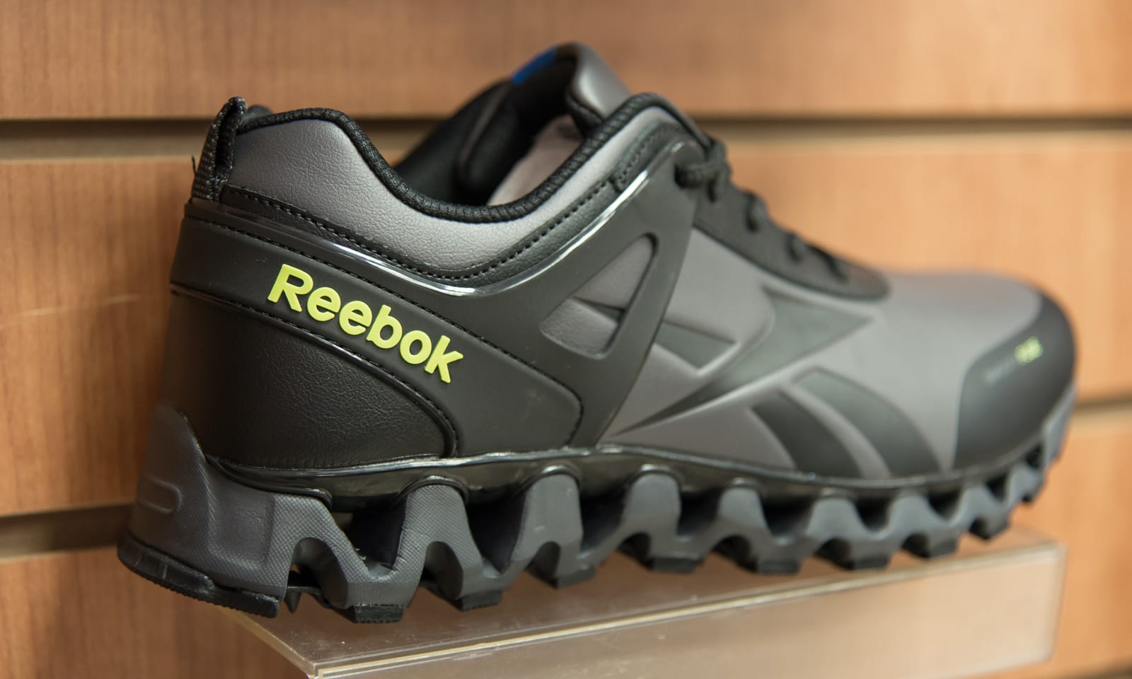 best reebok walking shoes