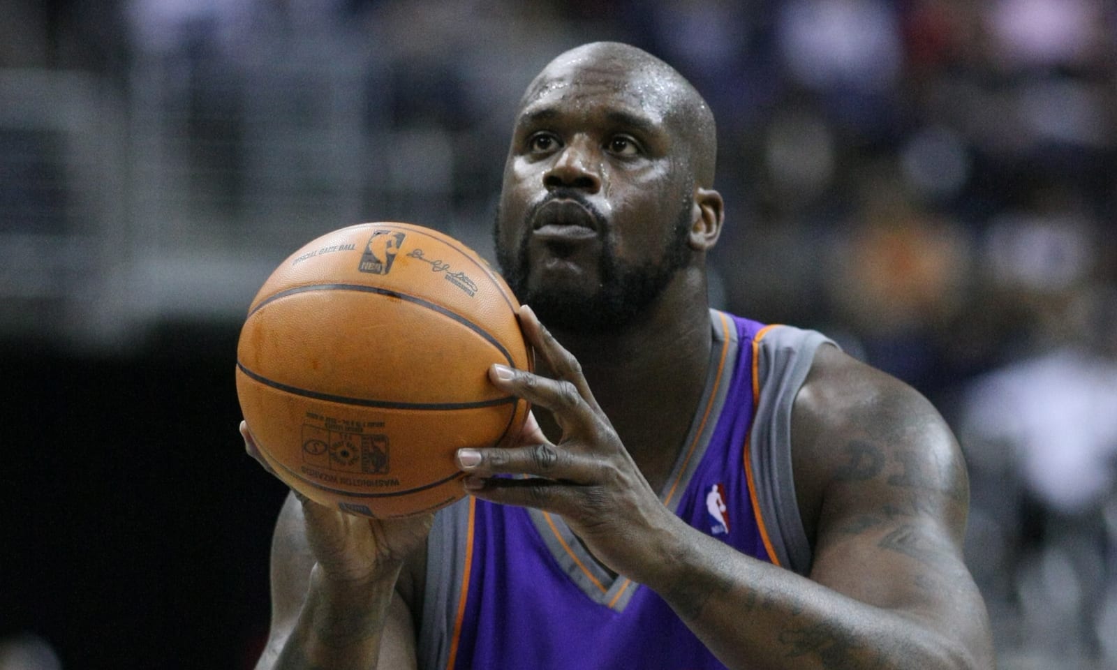 Shaq's Large Feet and Even Larger Heart - Shoe Adviser