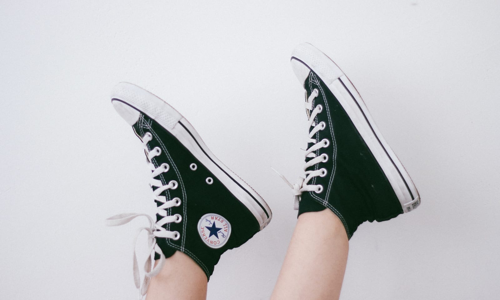 How To Clean Converse Shoes - Shoe Adviser