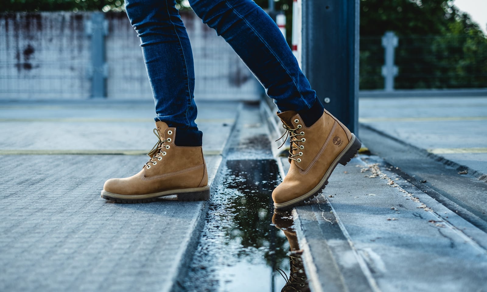 Clean timberland outlet leather boots