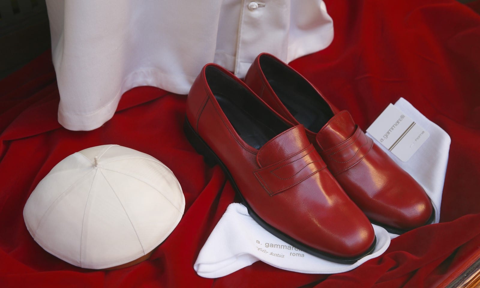 The History and Symbolism of the Pope's Red Shoes ~ Liturgical